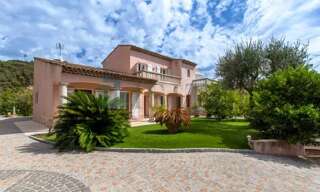 Maison 8 Pièces 200 m² à vendre à Villefranche-sur-Mer (06230)