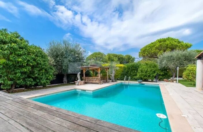 VILLEFRANCHE-SUR-MER - VILLA NEO PROVENCALE — photo 4
