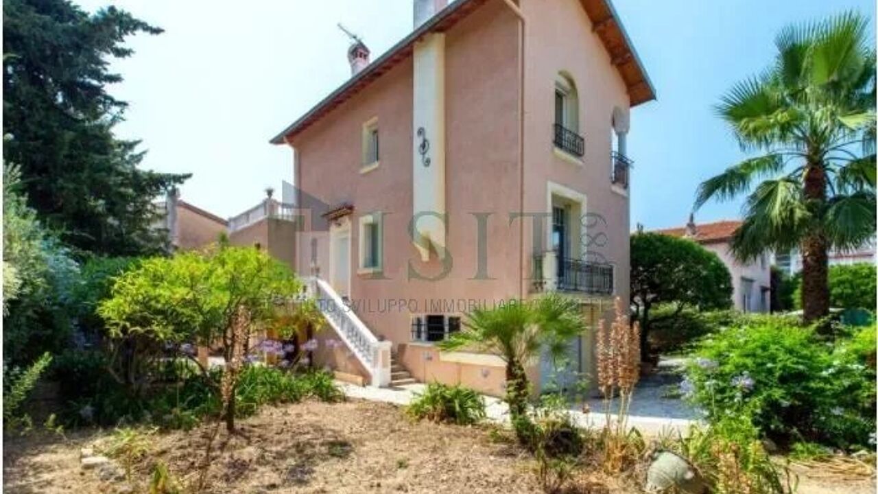 maison 10 pièces 315 m2 à vendre à Nice (06300)