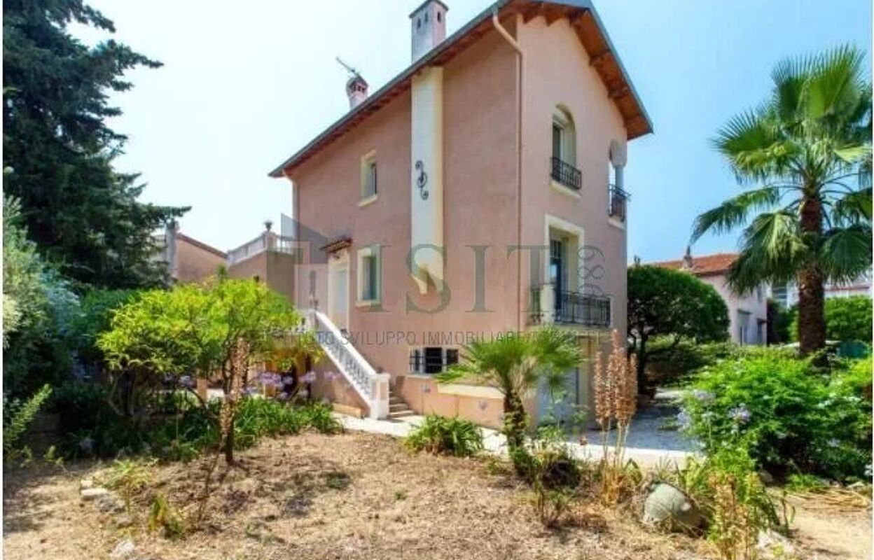 maison 10 pièces 315 m2 à vendre à Nice (06300)