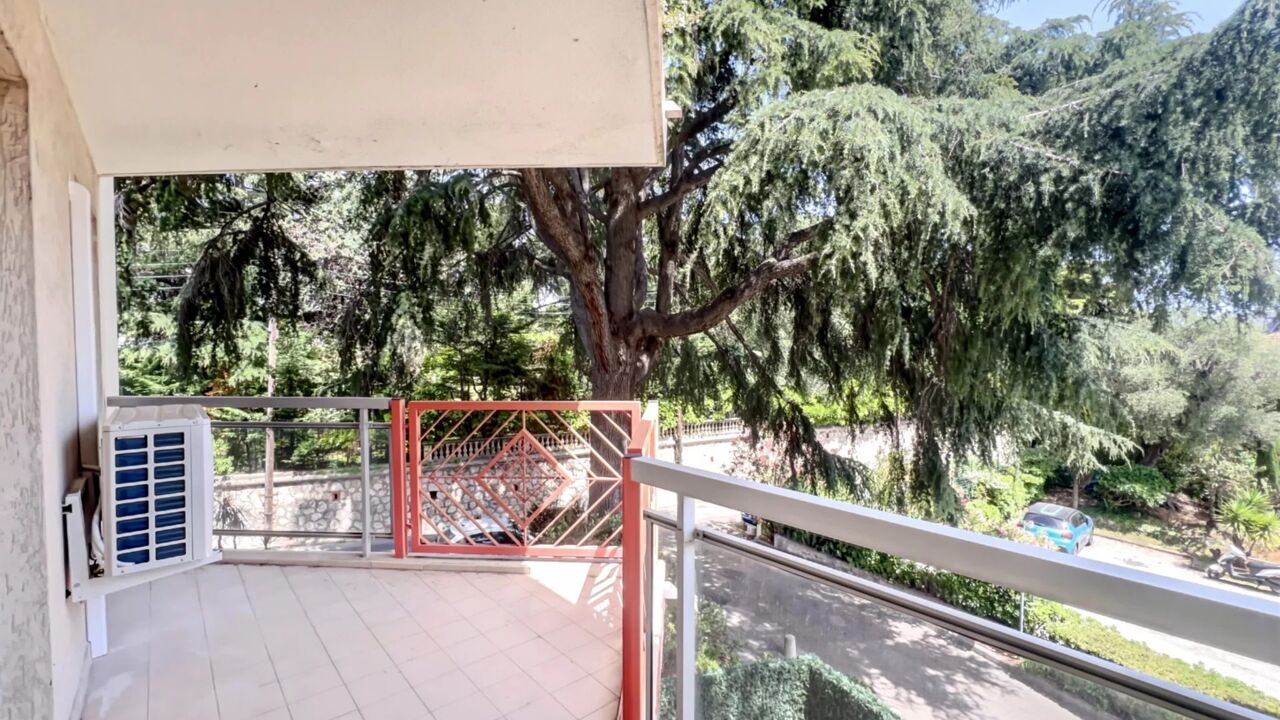 appartement 2 pièces 37 m2 à vendre à Nice (06000)