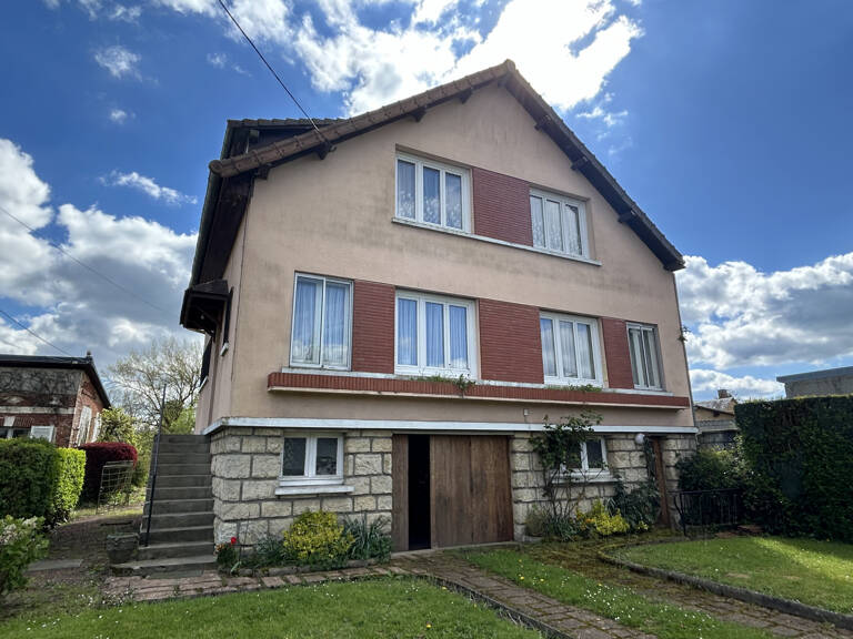 Maison entre Aumale et Poix-de-Picardie — photo 1