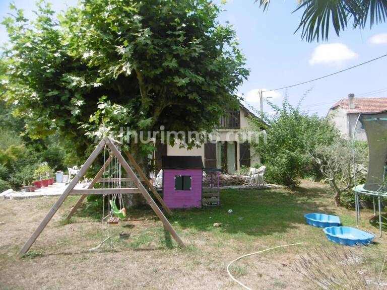 UNE BELLE CONSTRUCTION TRES BIEN ENTRETENUE — photo 1