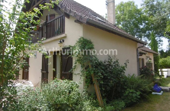 UNE BELLE CONSTRUCTION TRES BIEN ENTRETENUE — photo 2