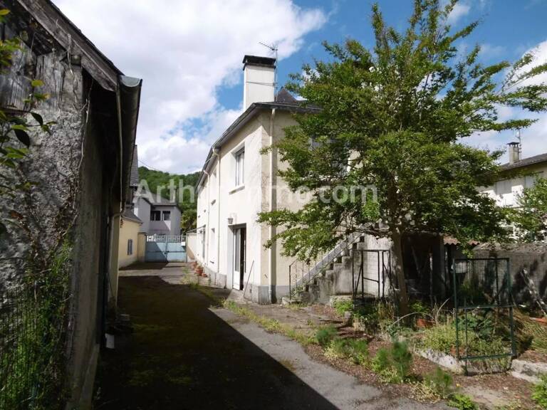 Maison 8 pièces  à vendre 222 m² — photo 1