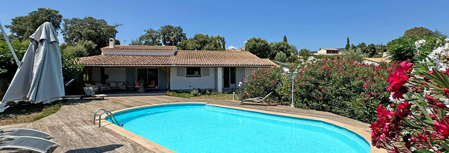 Maison 5 Pièces 119 m² à vendre à Roquebrune-sur-Argens (83520)