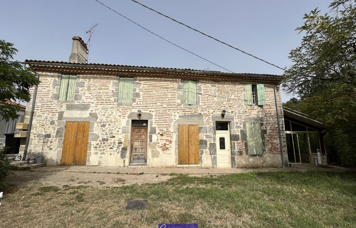 immeuble  pièces 390 m2 à vendre à Tonneins (47400)