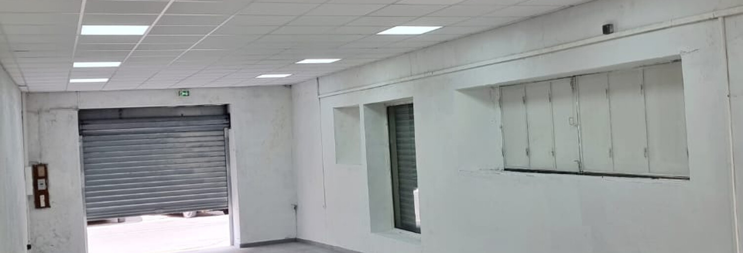 Commerce  93 m² à louer à Basse-Terre (97100)