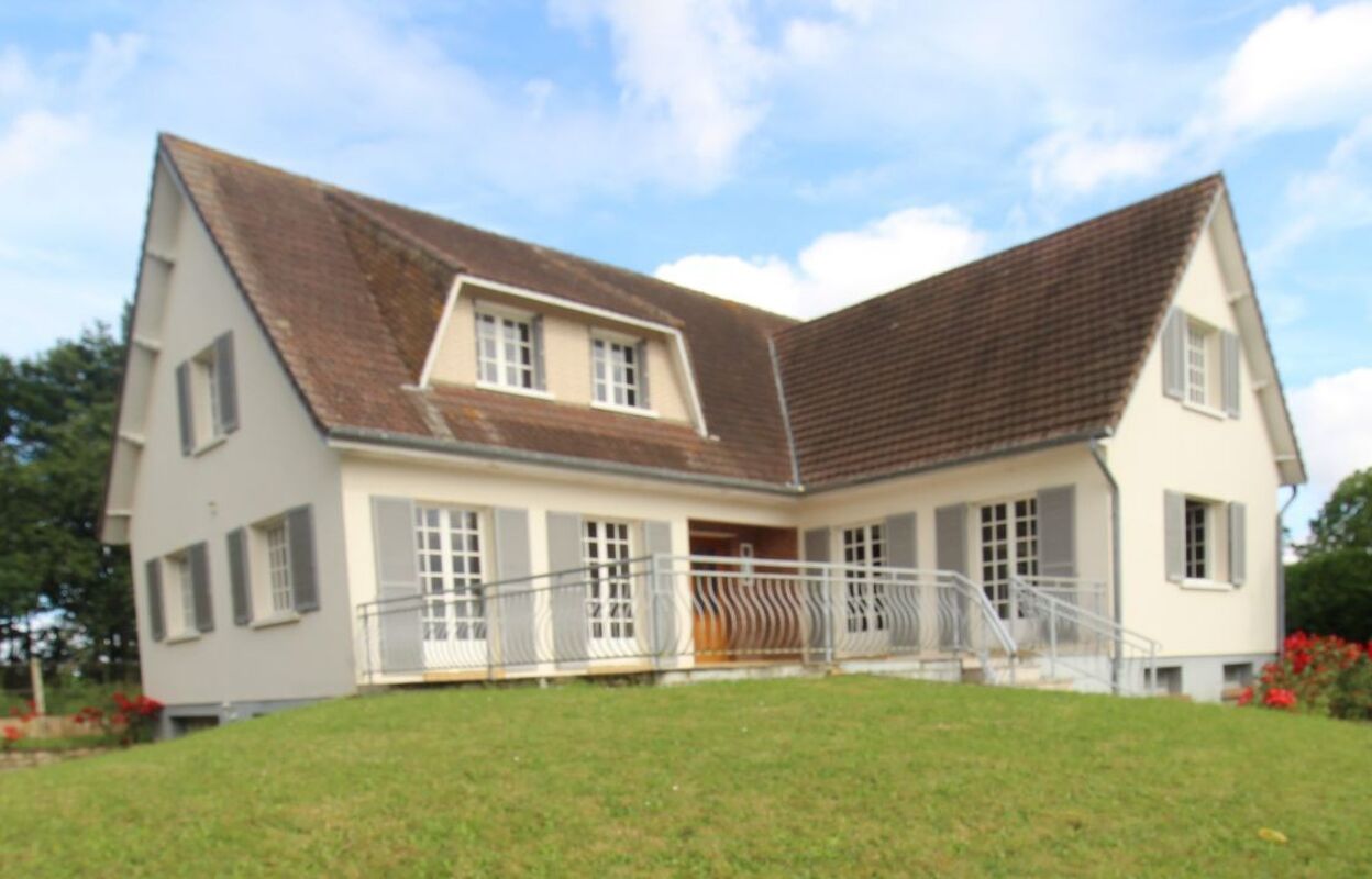 maison 6 pièces 200 m2 à vendre à Froissy (60480)