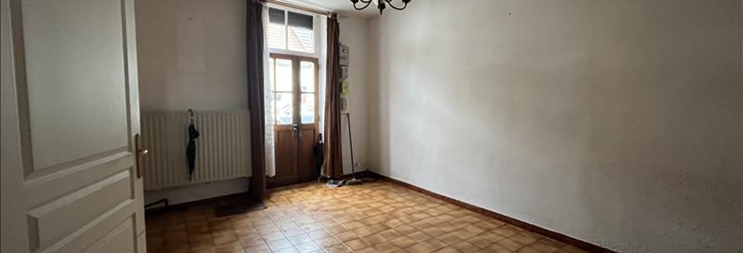 Maison 5 Pièces 121 m² à vendre à Saint-Amand-Montrond (18200)