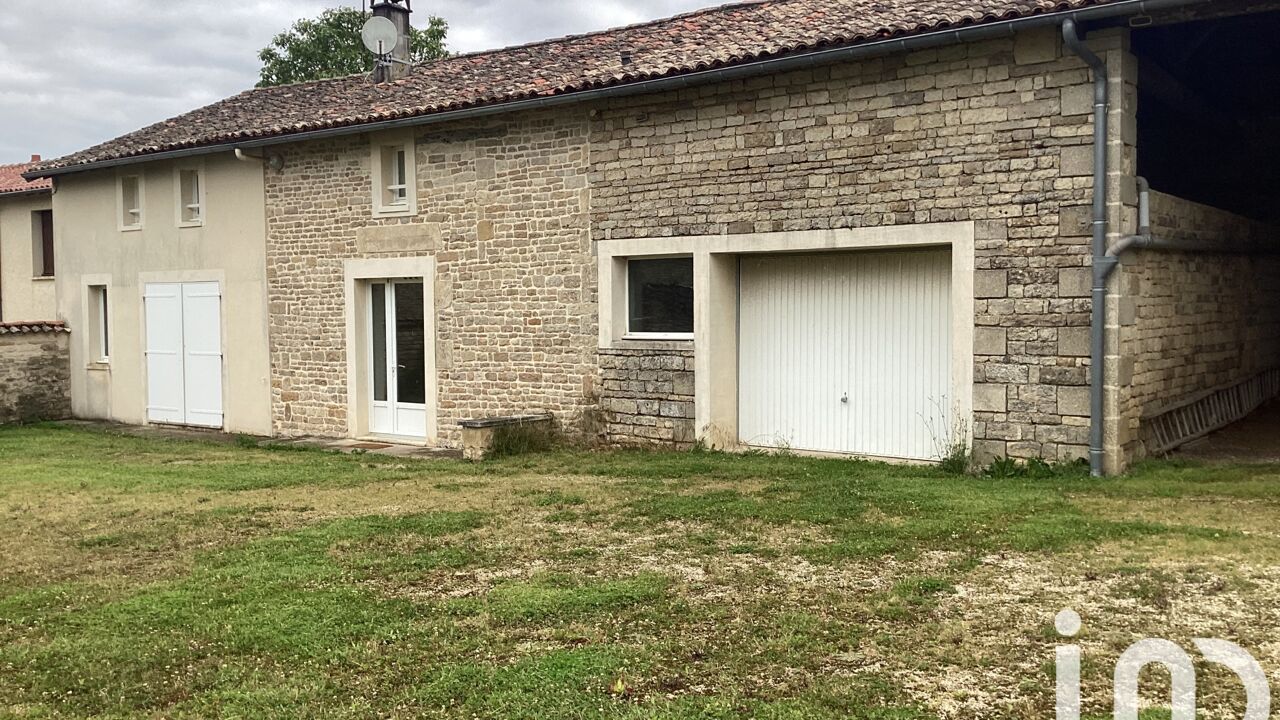 maison 5 pièces 136 m2 à vendre à Paizay-Naudouin-Embourie (16240)