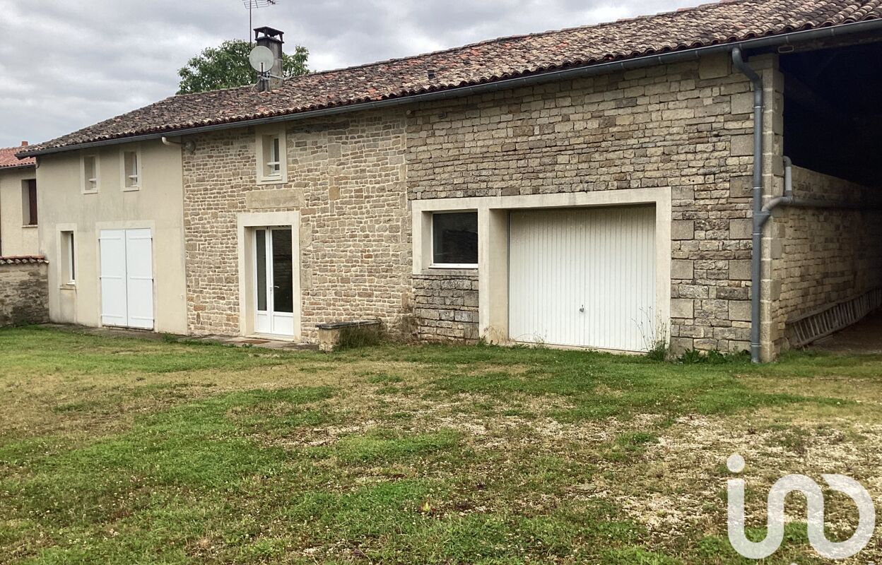 maison 5 pièces 136 m2 à vendre à Paizay-Naudouin-Embourie (16240)