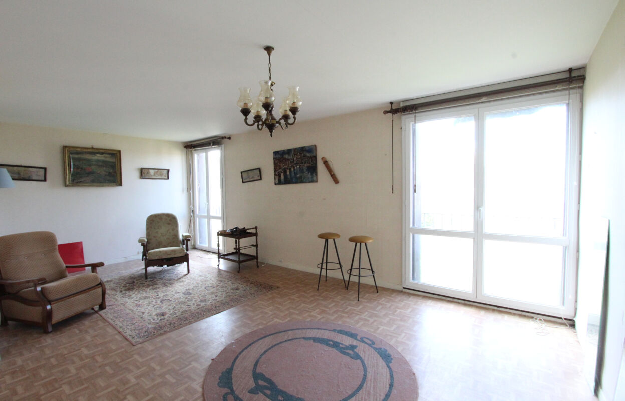 appartement 4 pièces 86 m2 à vendre à La Charité-sur-Loire (58400)