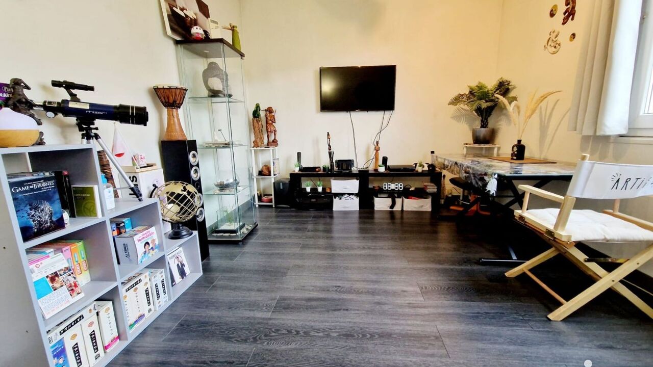 appartement 2 pièces 42 m2 à vendre à Vaujours (93410)