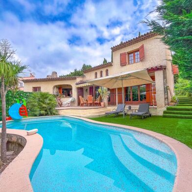 Maison 6 pièces 893000 €