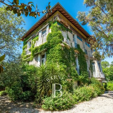 Maison 8 pièces 2450000 €