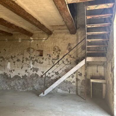 Immeuble  379000 €