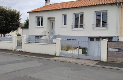 vente maison 166 000 € à proximité de La Rochénard (79270)