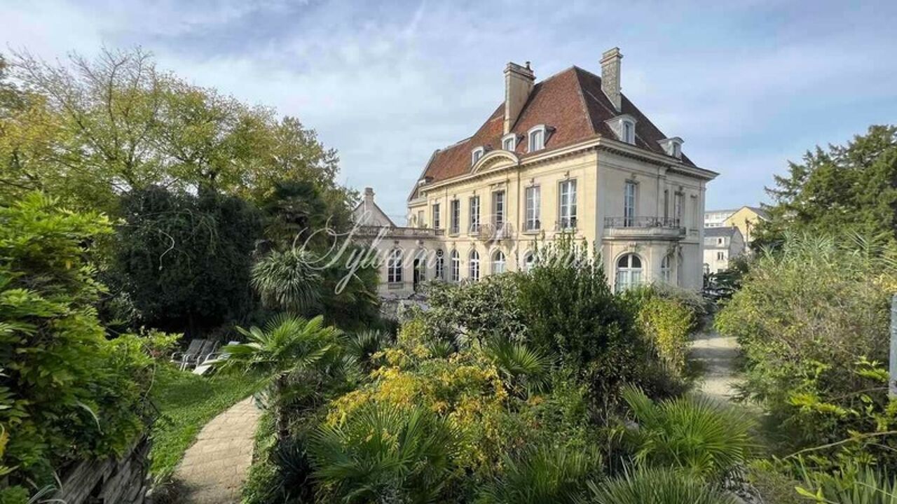 maison 35 pièces 2000 m2 à vendre à Poitiers (86000)