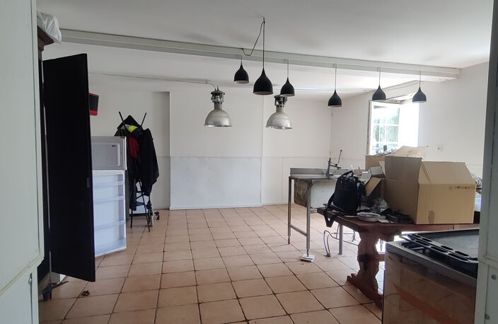 Maison charentaise 5 chambres — photo 3