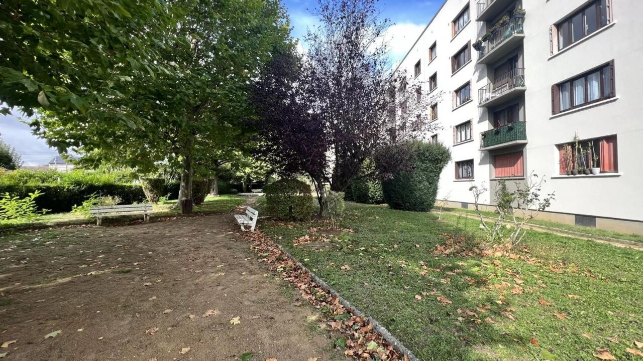 appartement 4 pièces 67 m2 à vendre à Les Clayes-sous-Bois (78340)