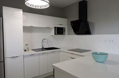 location appartement 1 330 € CC /mois à proximité de Baie-Mahault (97122)