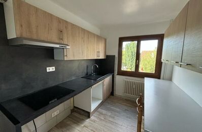 location appartement 1 400 € CC /mois à proximité de Vétraz-Monthoux (74100)