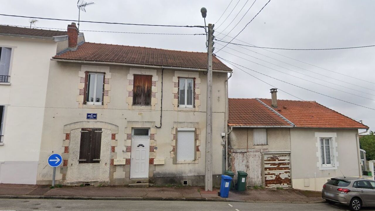 immeuble  pièces 130 m2 à vendre à Limoges (87100)