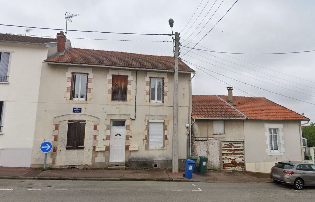 immeuble  pièces 130 m2 à vendre à Limoges (87100)