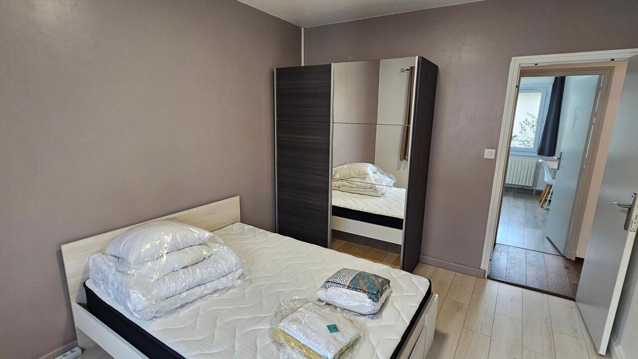 appartement 2 pièces 196 m2 à louer à Poitiers (86000)