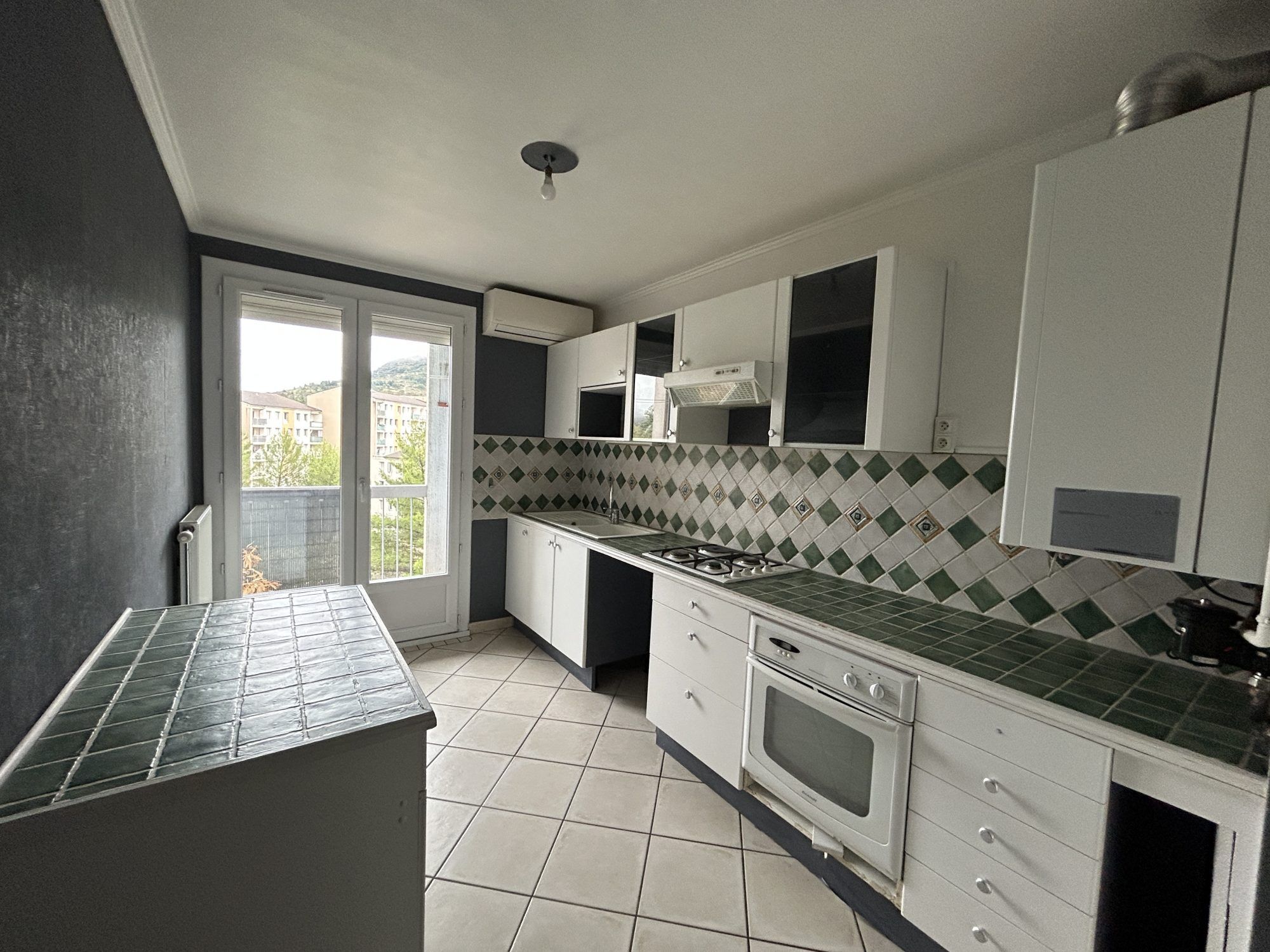 Appartement 4 pièces  à vendre Privas 07000