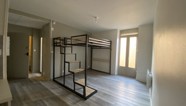 Appartement 1 pièces  à louer Bourg-lès-Valence 26500