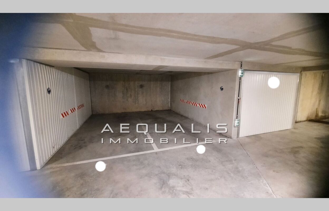 garage  pièces 25 m2 à vendre à Saint-Laurent-du-Var (06700)