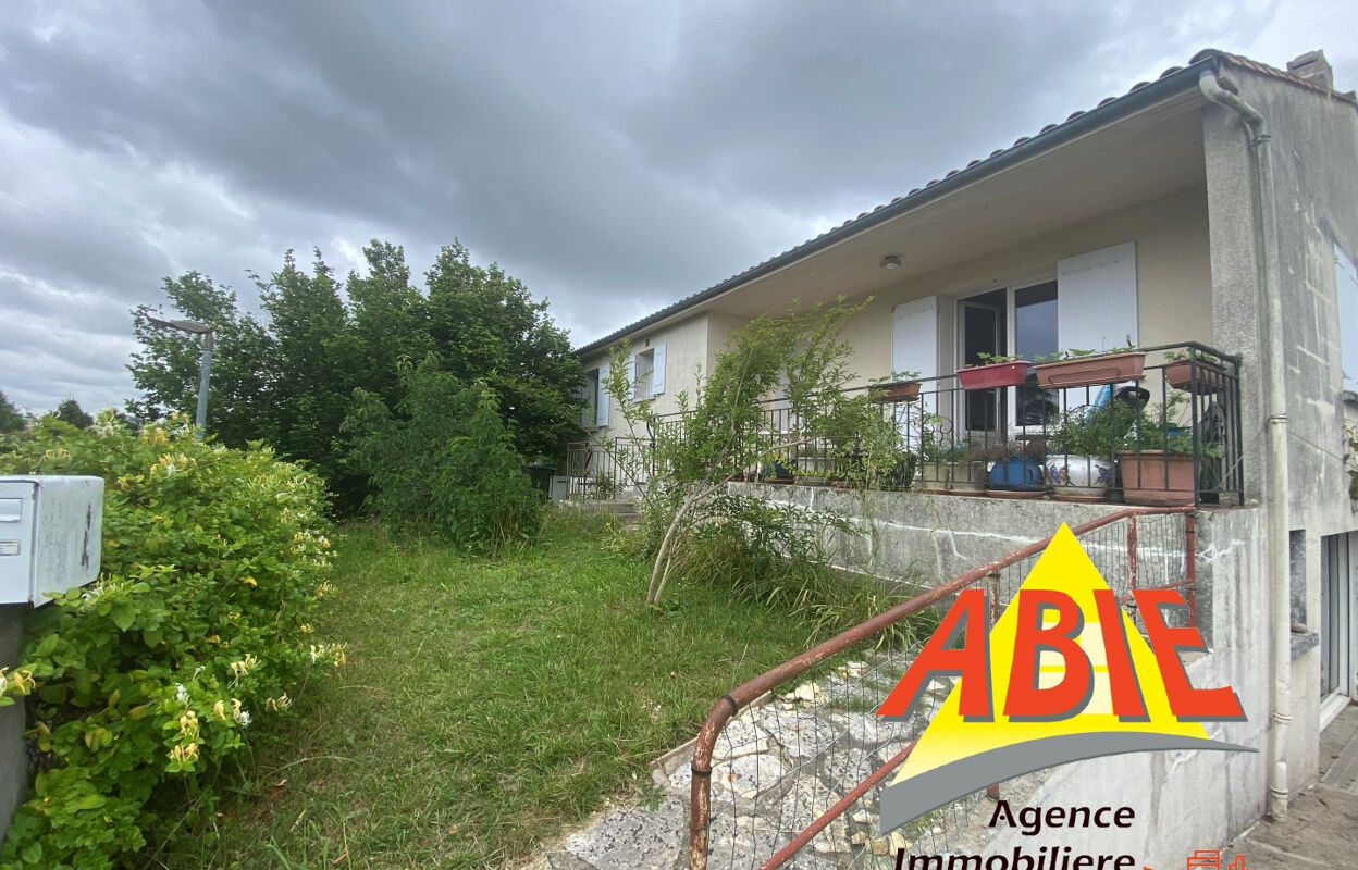 maison 6 pièces 159 m2 à vendre à Niort (79000)