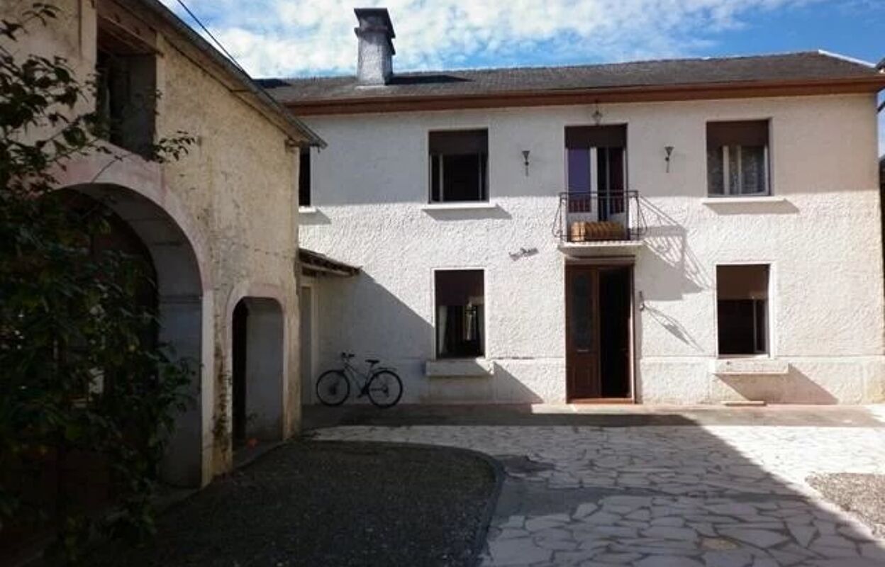 maison 7 pièces 126 m2 à Angaïs (64510)