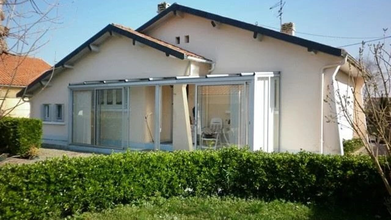 maison 4 pièces 70 m2 à Angaïs (64510)