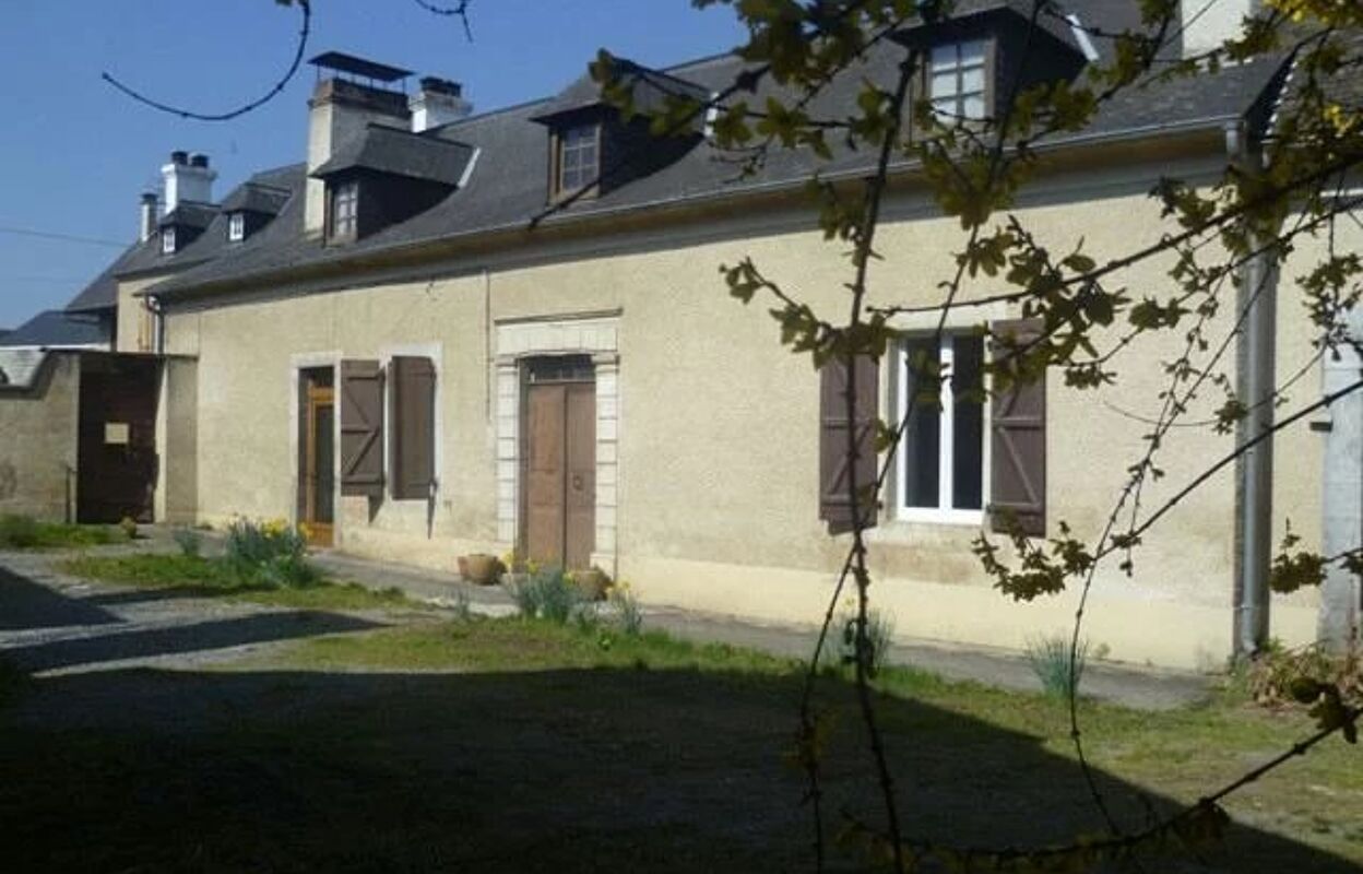 maison 4 pièces 180 m2 à Igon (64800)