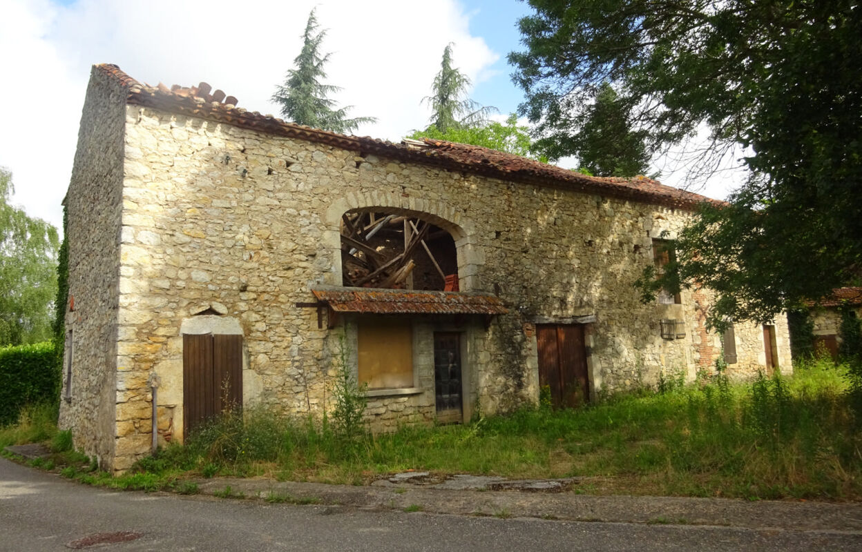 local industriel  pièces 120 m2 à vendre à Cahors (46000)