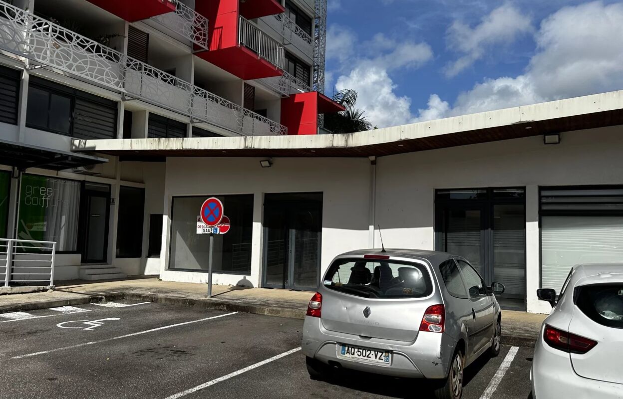 commerce 5 pièces 160 m2 à vendre à Cayenne (97300)