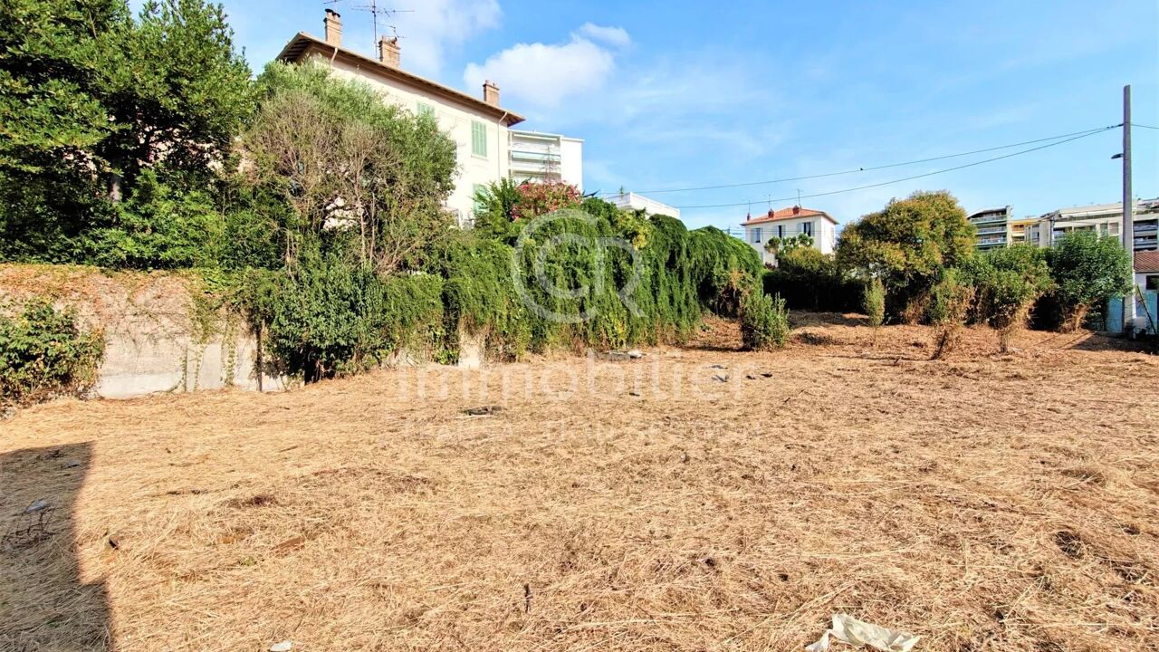 terrain  pièces 636 m2 à vendre à Cannes (06400)