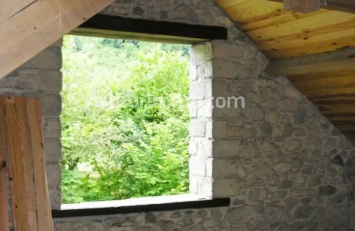 Bien vendu : Maison 80 m² Louvie-Juzon (64260) — photo 3