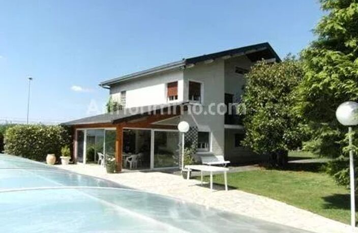 Bien vendu : Maison 200 m² Bénéjacq (64800) — photo 2
