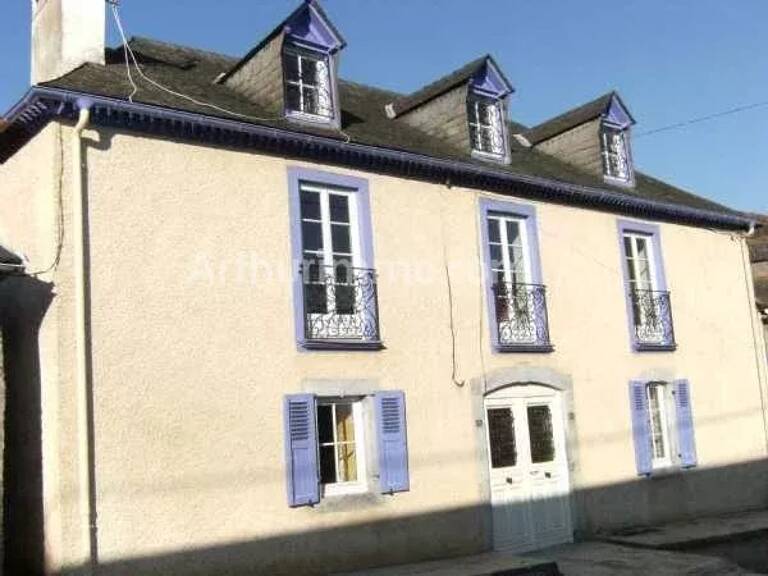 Maison 8 pièces  à vendre 240 m² — photo 1