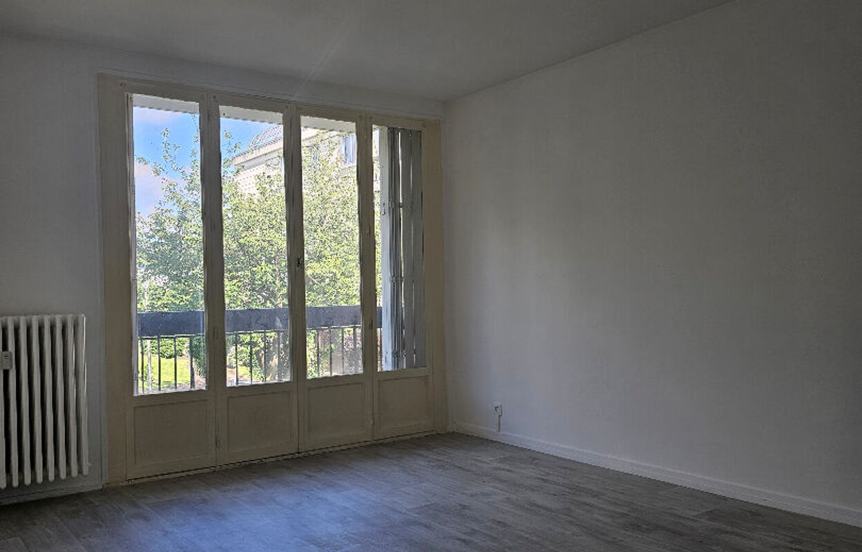 appartement 3 pièces 63 m2 à vendre à Creil (60100)