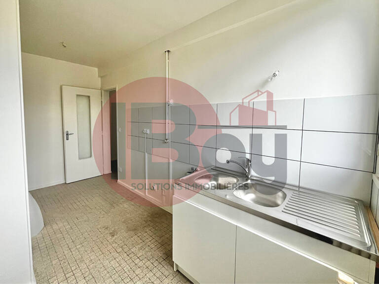 EN EXCLUSIVITÉ - T3 avec box et balcon situé à CREIL — photo 1