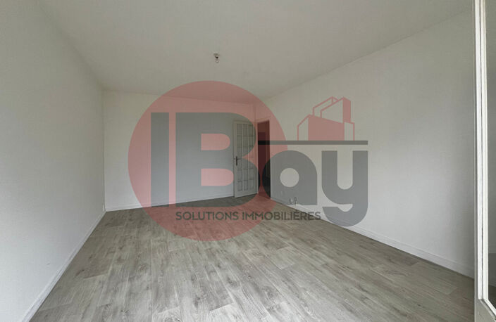 EN EXCLUSIVITÉ - T3 avec box et balcon situé à CREIL — photo 5