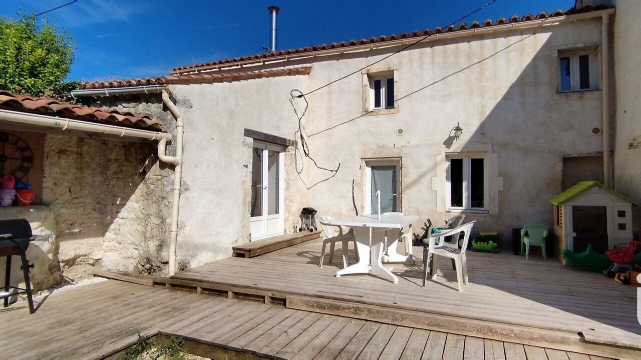 maison 4 pièces 97 m2 à vendre à Néré (17510)