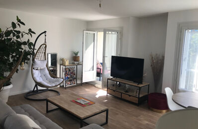 location appartement 740 € CC /mois à proximité de Gravigny (27930)