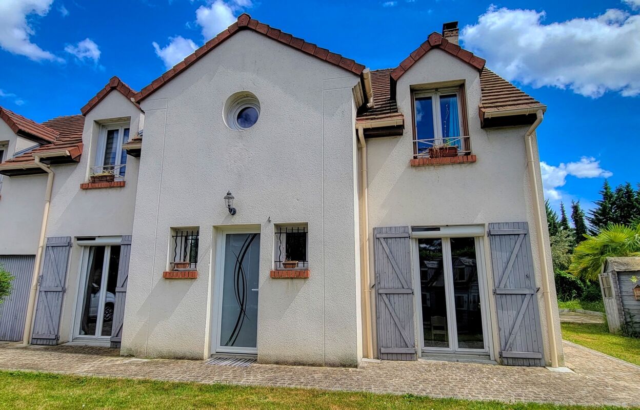 maison 8 pièces 200 m2 à vendre à Morainvilliers (78630)