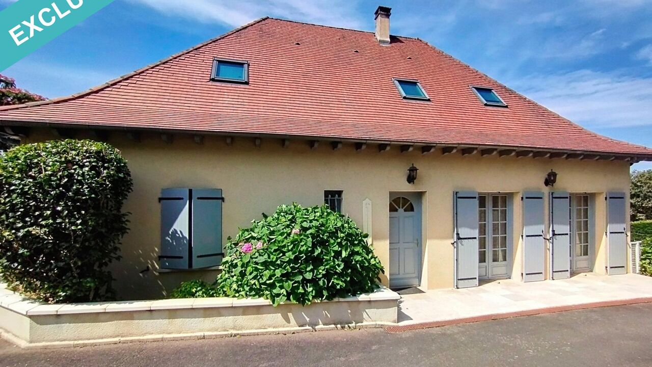 maison 6 pièces 200 m2 à vendre à Sarlat-la-Canéda (24200)